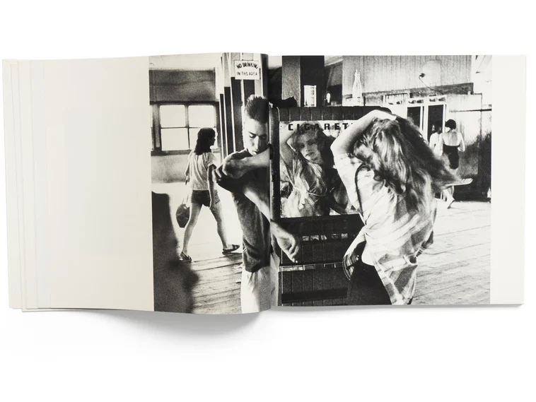 Bruce Davidson: Photographs - Image 4