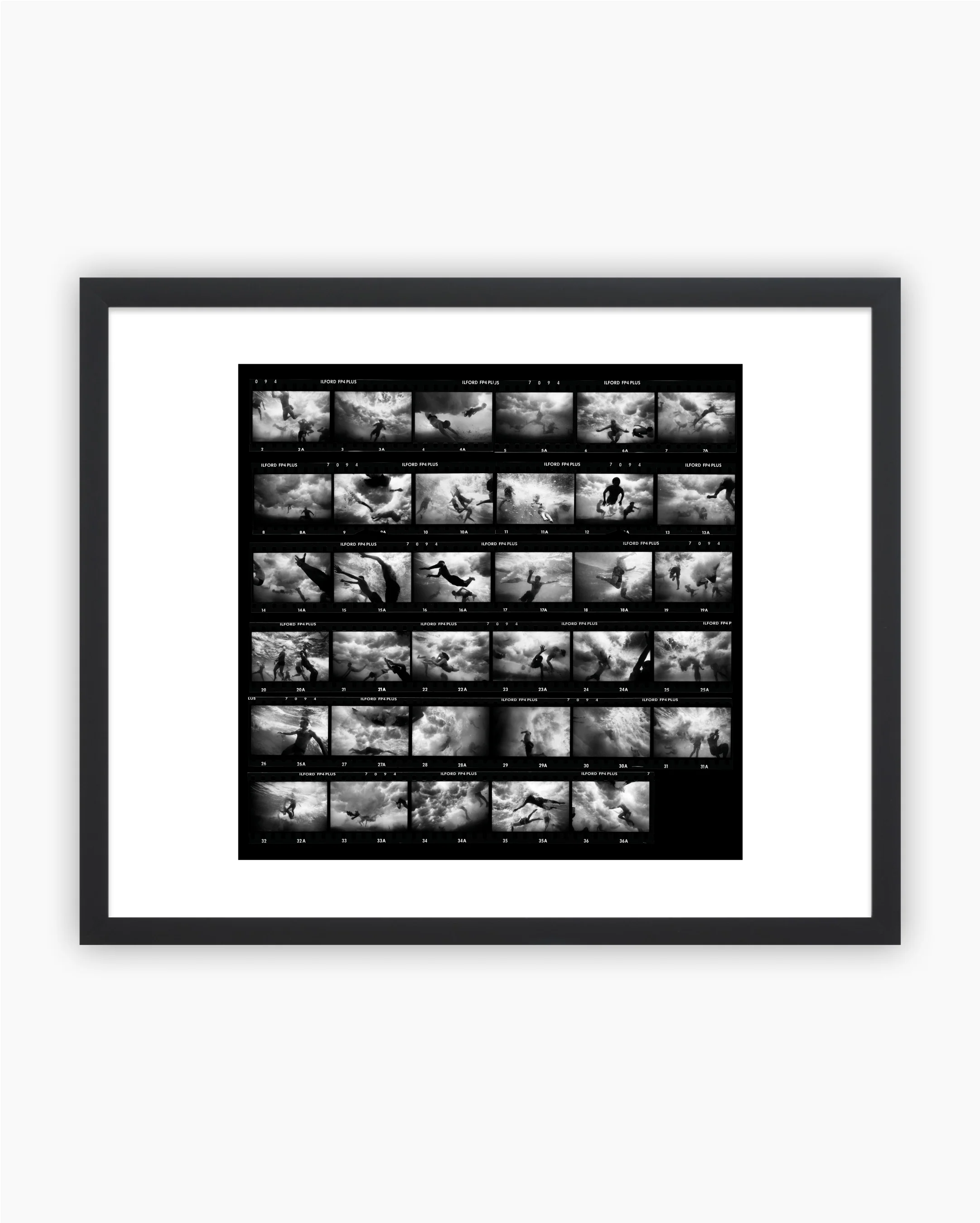 Contact Sheet Print: Bondi Beach, Australia, 2000 - Image 3