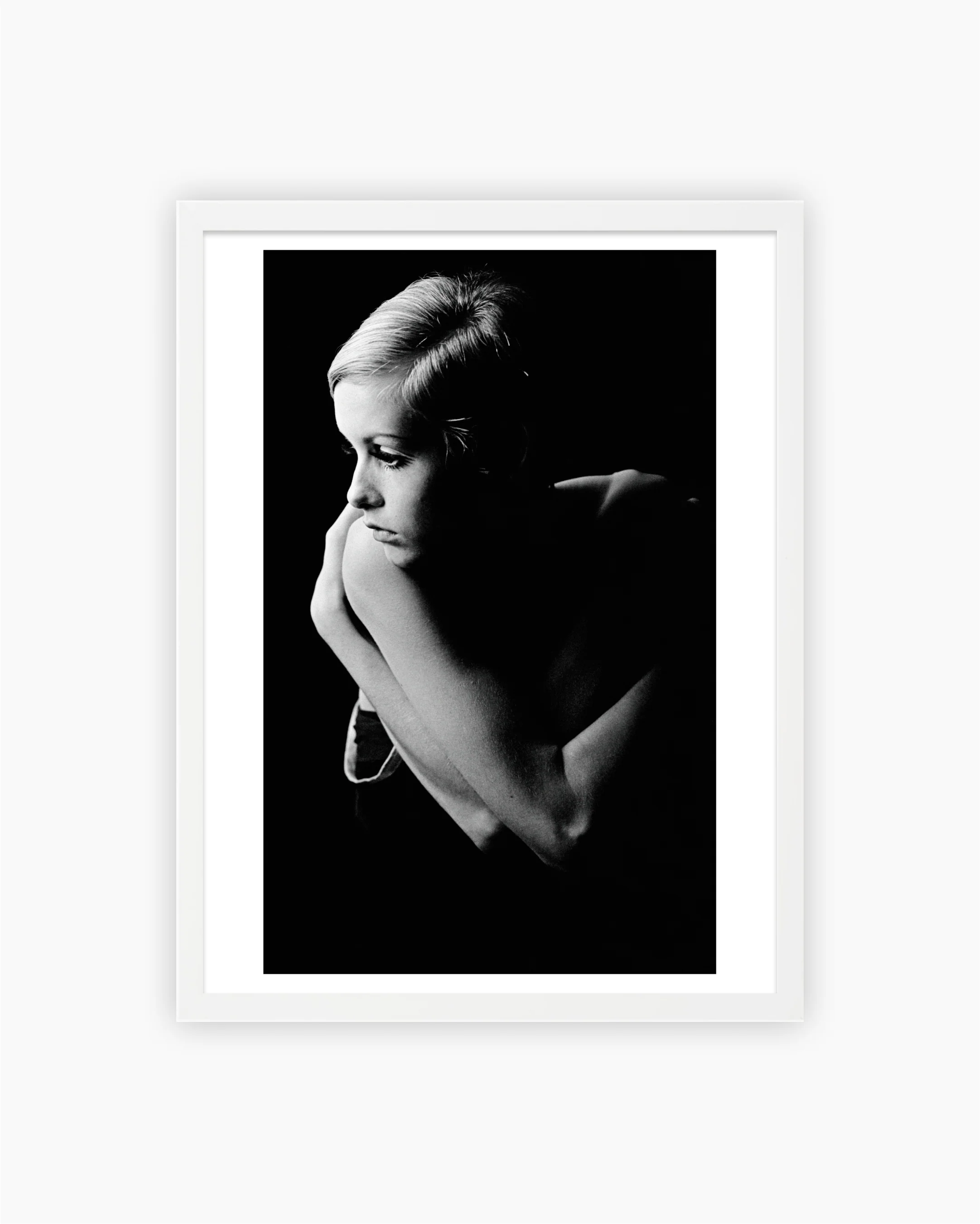 Magnum Editions Poster: Twiggy in London, 1966 - Image 3