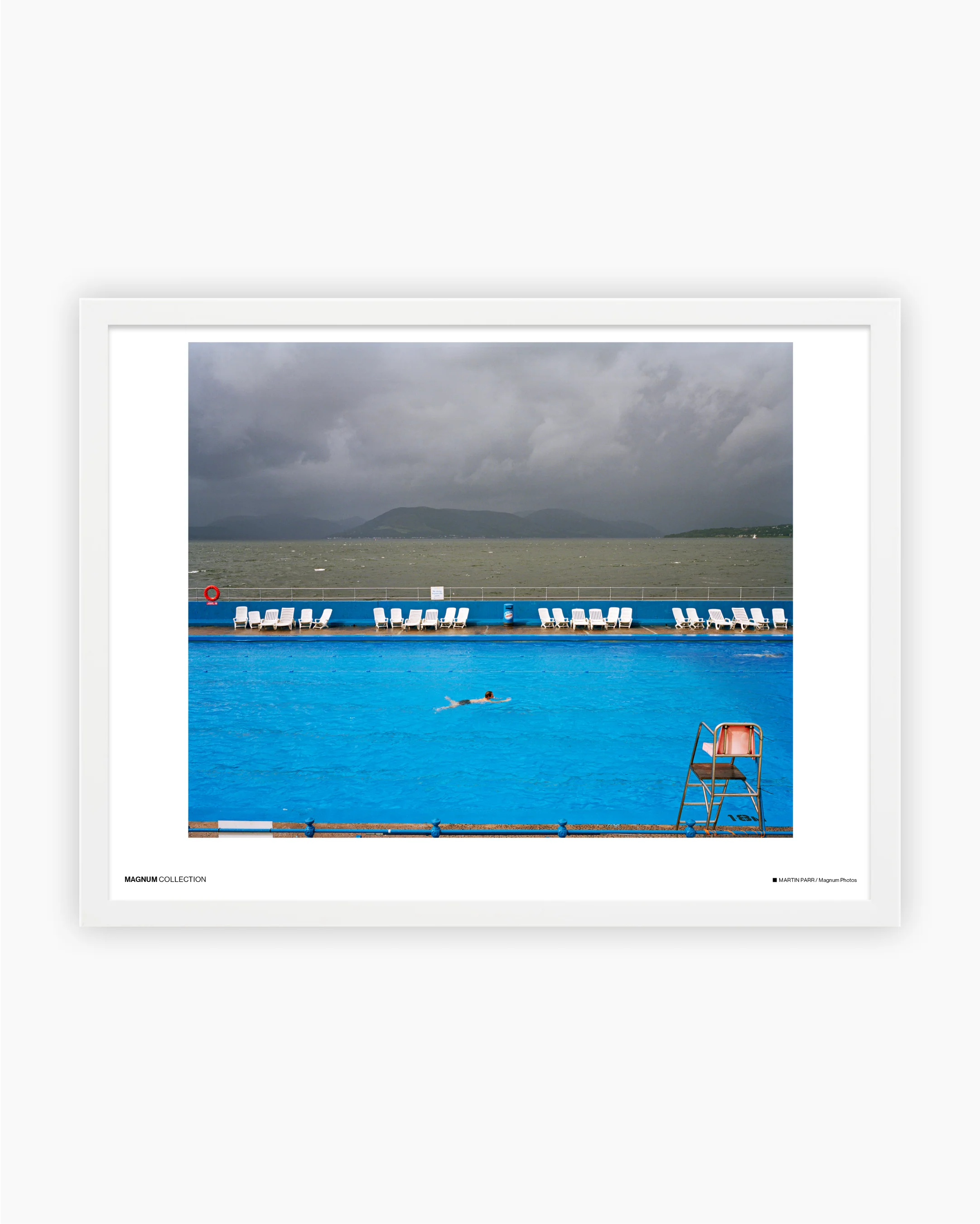 Magnum Poster: Gourock Lido, Scotland, 2004 - Image 3