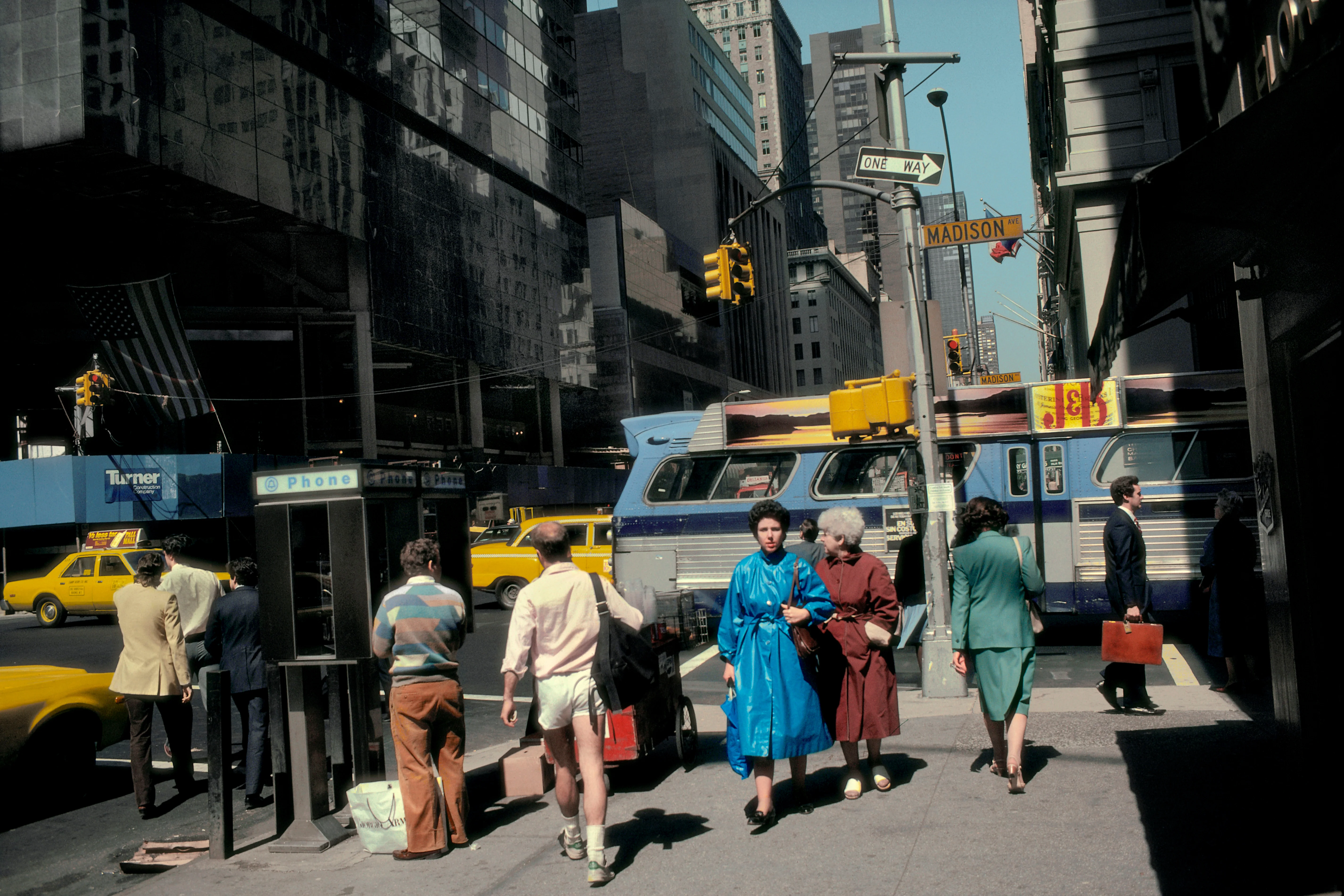 Fine Print: Street scene. Manhattan, New York City, USA, 1985 - Image 2
